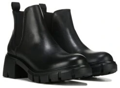 Women's Howler Chelsea Boot
