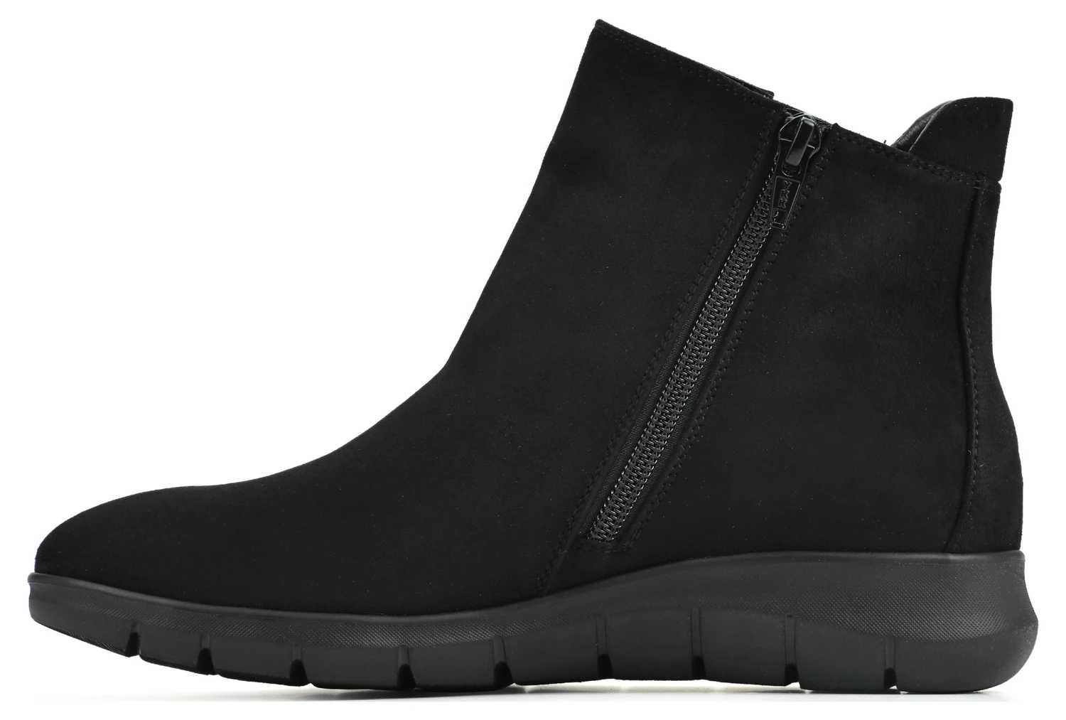 Women's Caption Chelsea Boot - Image 3
