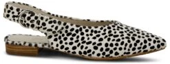 Women's Amistada Flat