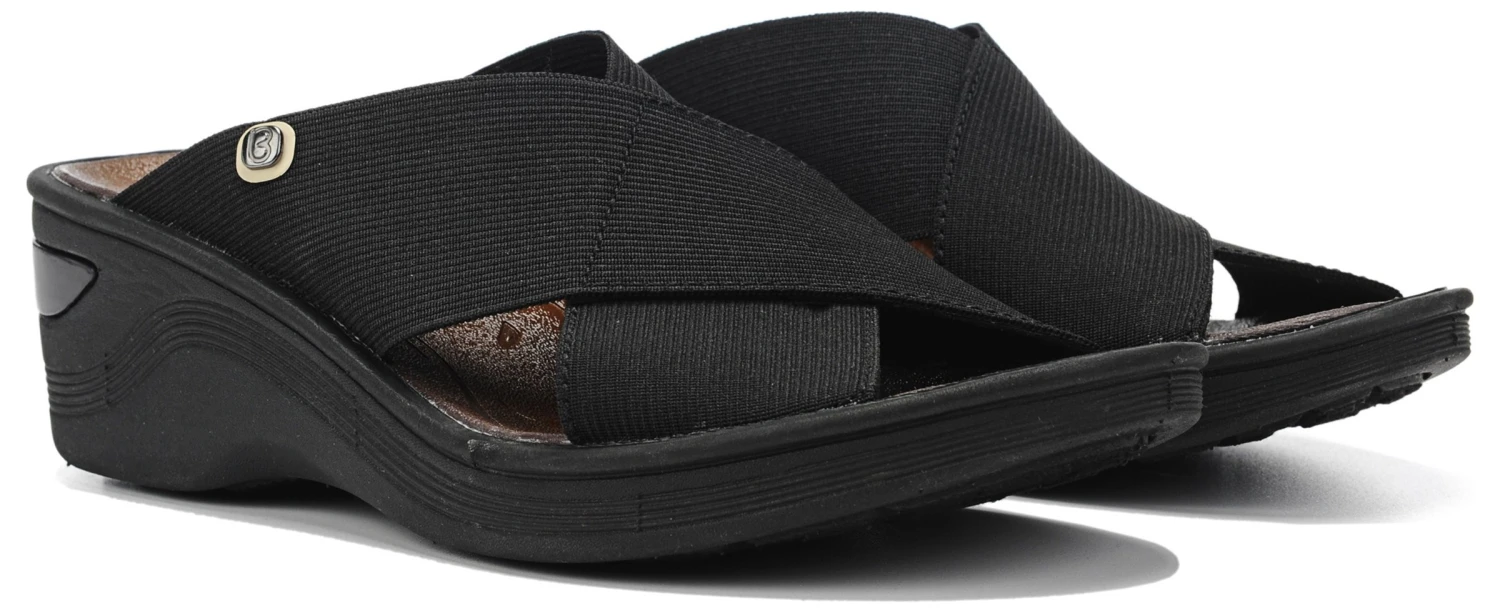 Women's Desire Medium/Wide Slip On Sandal - Image 5