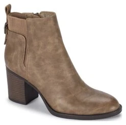 Women's Rhoslyn Block Heel Bootie