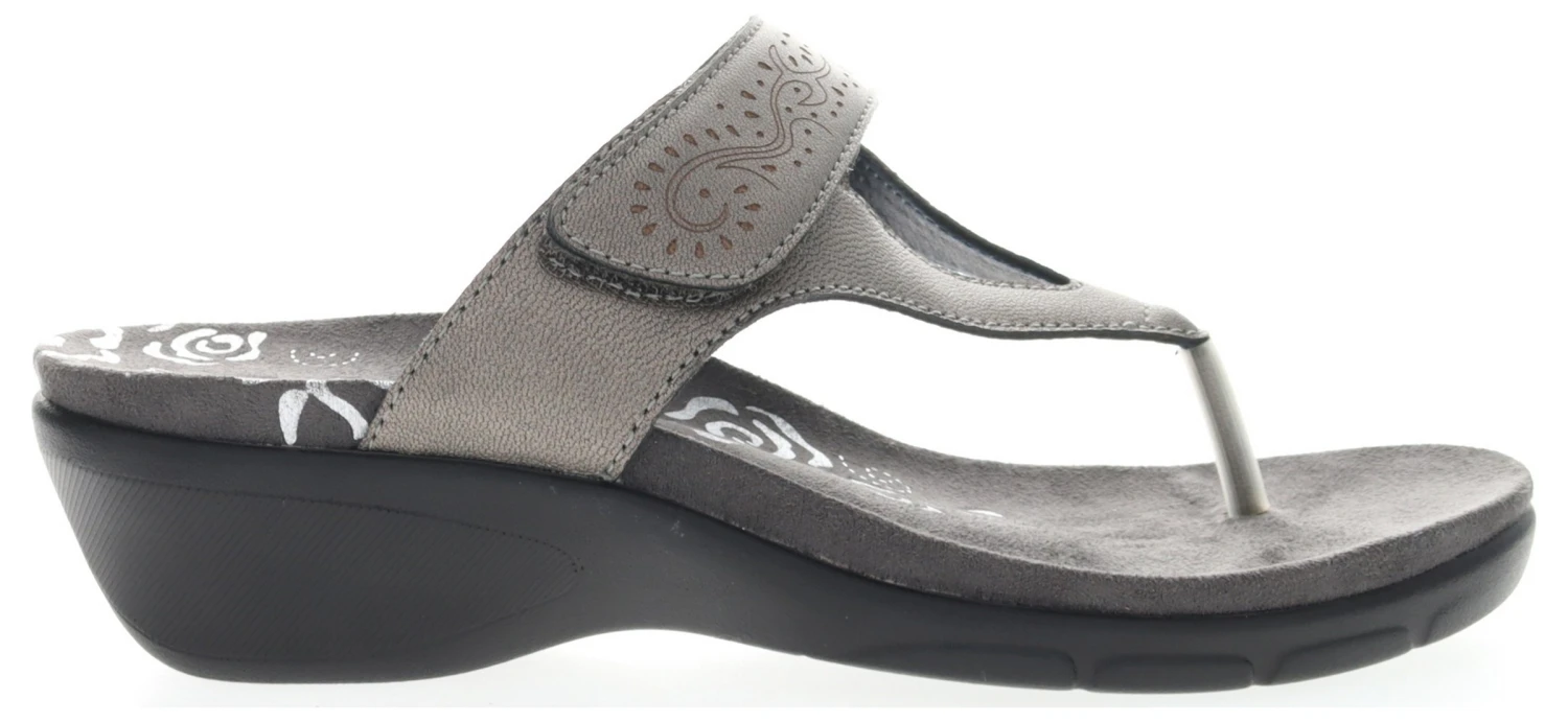 Women's Wynzie Medium/Wide/X-Wide/XX-Wide Sandal - Image 2