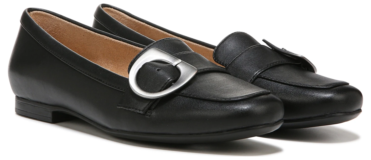 Women's Kayden Medium/Wide Moc Loafer - Image 2