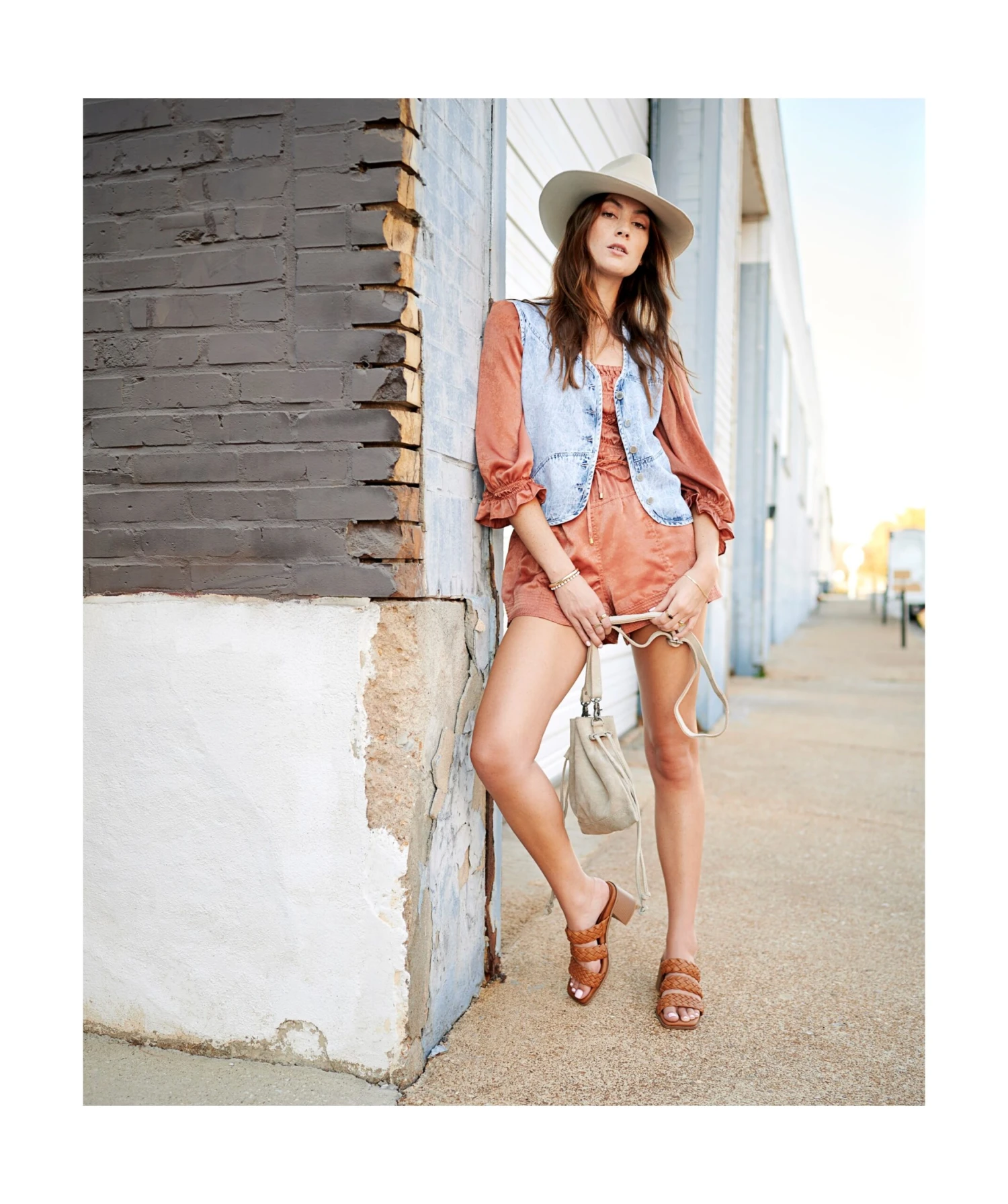 Women's Lilah Block Heel Sandal - Image 12