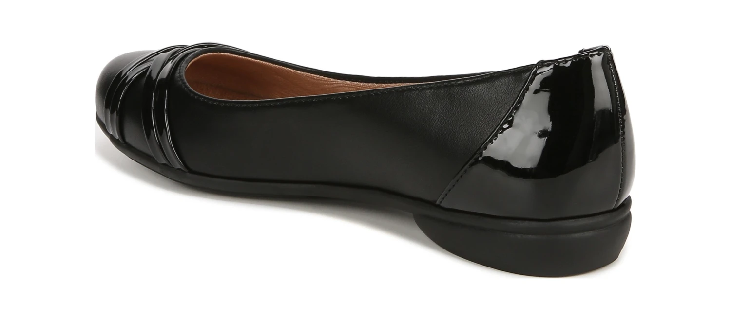 LIFE Women's Aliza Medium/Wide Flat - Image 9