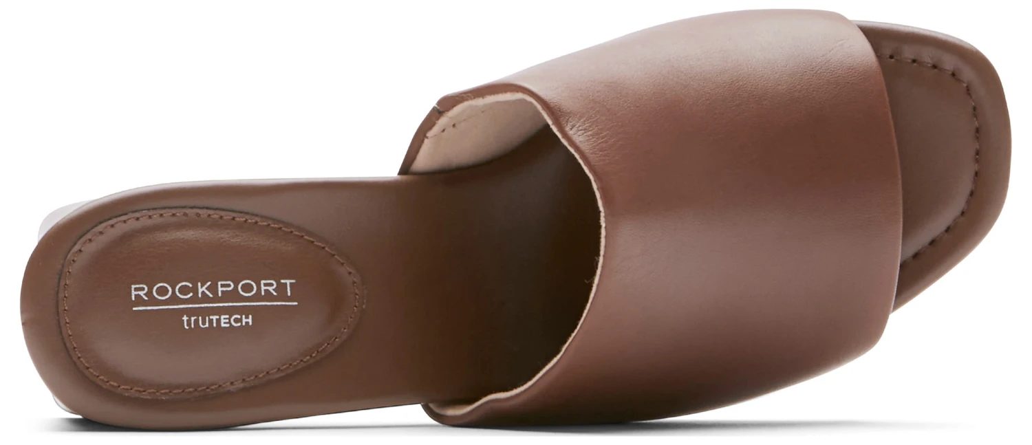 Women's Farrah Medium/Wide Block Heel Sandal - Image 4